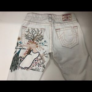 Women’s True Religion Flare Jeans Size 29
